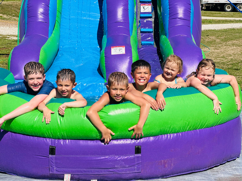16ft Tropic Splash Waterslide