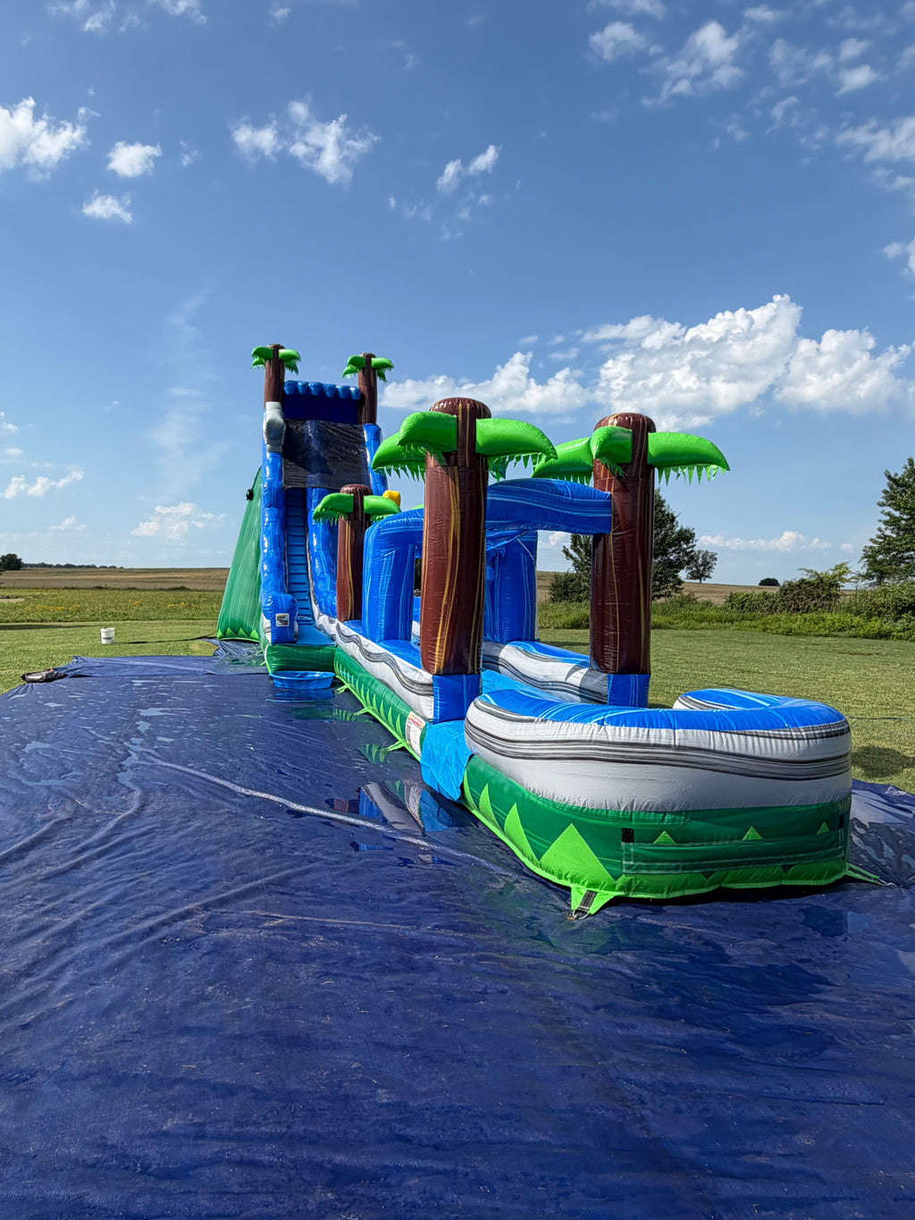 25ft Tropical Tsunami Waterslide with Slip n' Slide